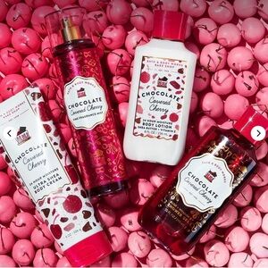 Bath & Body Works Chocolate Covered Cherry Moisturizer & Mist Set
